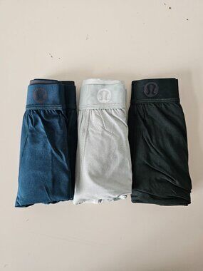 NIB LULULEMON Blue Light Dark Green Always In Motion Boxer Brief 3" XL 3-Pack